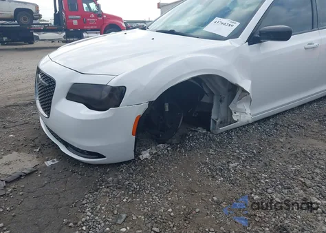 2020 Chrysler 300 Touring from USA, damaged, VIN 2C3CCAAG0LH201164